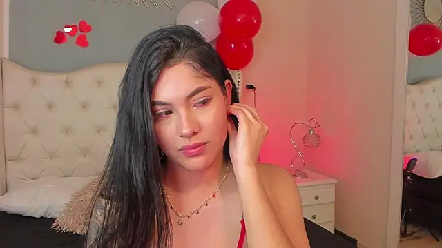 Snapshot of Mia_Elowen chatting on February 2025 12:59:01 AM Mia Elowen online show from February 2025 12:59:01 AM