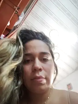 LaurenWelly  online show from June 2026 10:35:01 AM