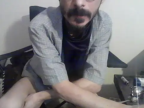 Snapshot of kallaviz chatting on January 2026 09:47:01 AM kallaviz online show from January 2026 09:47:01 AM