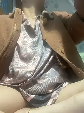 Cesywet online show from February 2025 12:03:01 AM