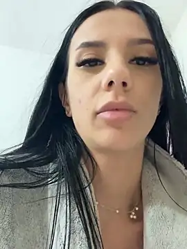 Snapshot of HaylieMilf chatting on February 2026 11:36:01 AM HaylieMilf online show from February 2026 11:36:01 AM