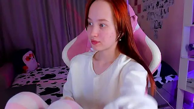 Snapshot of Hakory chatting on December 2024 04:49:01 PM Hakory online show from December 2024 04:49:01 PM