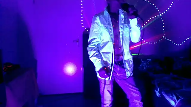 brunoguunot online show from December 2025 09:22:02 PM