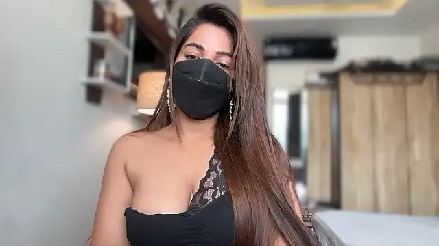 Hotty-Sana online show from April 2026 04:59:02 AM