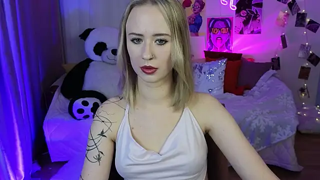 SashaBrooks online show from October 2025 06:10:01 PM