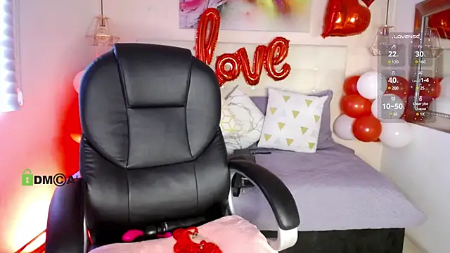 Cristal  adams online show from February 2025 01:09:02 PM