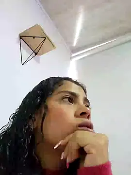 Snapshot of NINA_18_YEARS chatting on December 2024 07:53:02 PM NINA 18 YEARS online show from December 2024 07:53:02 PM