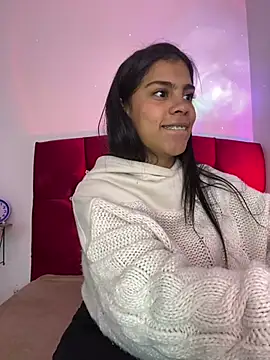 Snapshot of NINA_18_YEARS chatting on January 2025 11:13:01 PM NINA 18 YEARS online show from January 2025 11:13:01 PM