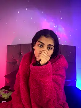 NINA 18 YEARS online show from December 2025 08:28:02 PM