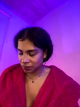 NINA 18 YEARS online show from December 2025 10:09:02 AM