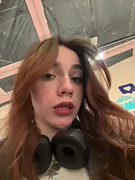 Lily  Belle online show from March 2025 04:12:02 PM