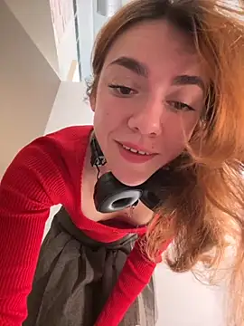Lily  Belle online show from September 2025 11:12:02 AM