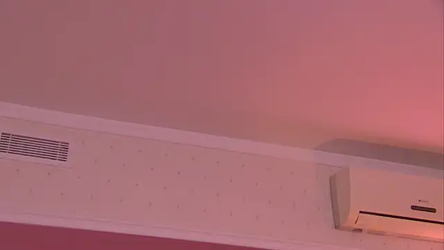 Snapshot of AngeliqueSkye chatting on February 2025 06:40:01 AM AngeliqueSkye online show from February 2025 06:40:01 AM