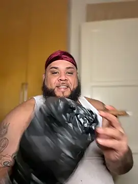 fatboyjayohh126 online show from November 2025 05:28:02 AM