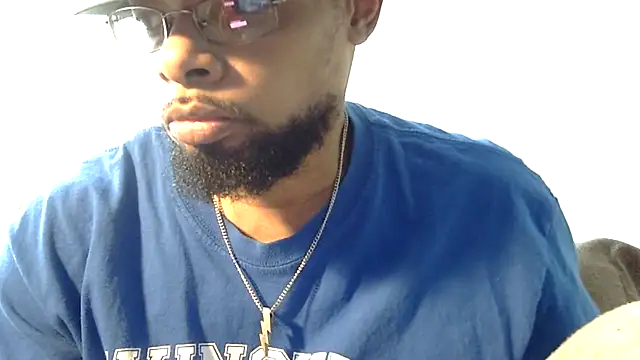 Snapshot of WhiskeyWood_DuhGOD chatting on February 2025 05:14:01 PM WhiskeyWood DuhGOD online show from February 2025 05:14:01 PM
