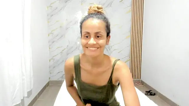 Snapshot of coralcarter1 chatting on February 2026 02:26:02 AM coralcarter1 online show from February 2026 02:26:02 AM