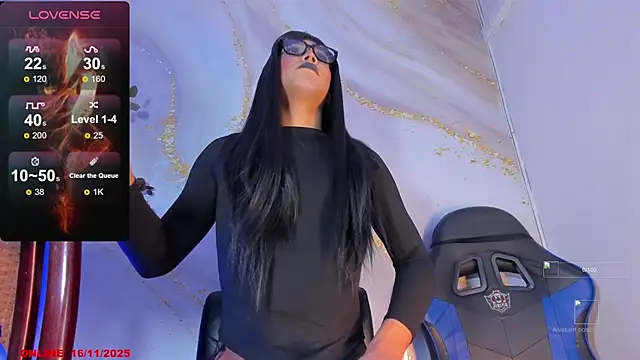 Snapshot of Naughty_Lizeth chatting on November 2025 01:28:02 PM Naughty Lizeth online show from November 2025 01:28:02 PM