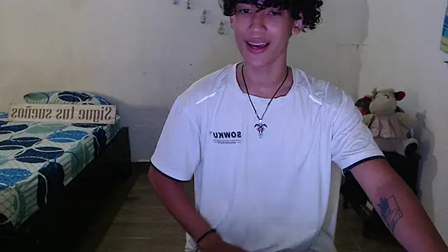 jake willianss online show from December 2024 04:19:02 AM