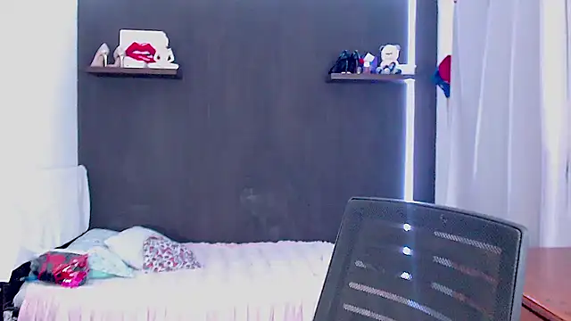 SusanLeroy online show from March 2026 09:23:01 AM