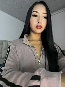SOPHIACANDY19  online show from July 2026 12:45:02 AM