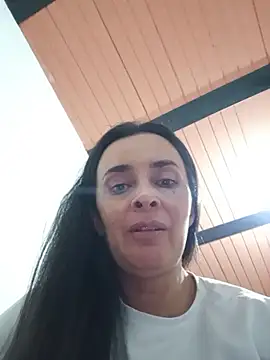 Samantha Sullivan  online show from June 2026 03:33:02 AM