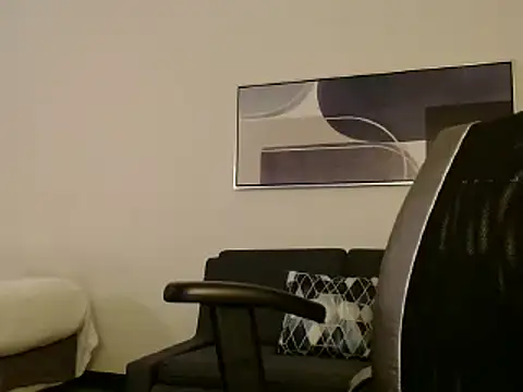 overaveragefreak4you online show from March 2025 03:44:02 AM