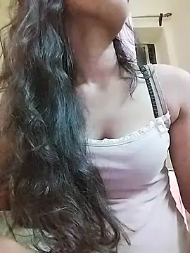 Snapshot of MISSQUEEN48 chatting on June 2026 05:16:02 PM MISSQUEEN48 online show from June 2026 05:16:02 PM