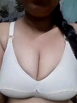 sajida34 online show from March 2025 05:50:02 PM