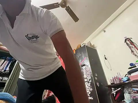 SammyChocolateIndian online show from January 2025 05:48:02 AM