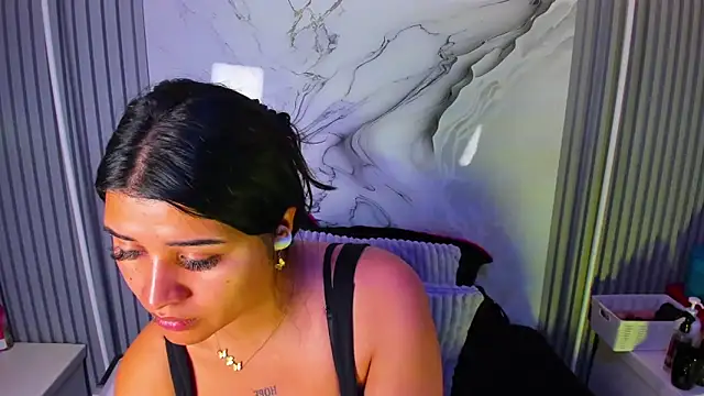 venusowen  online show from June 2026 02:36:01 PM