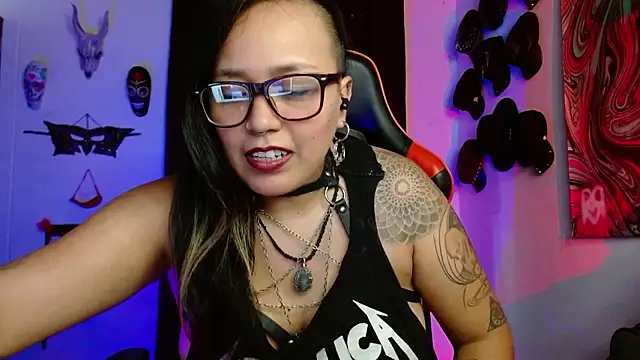 Snapshot of LilithSharon chatting on February 2026 04:45:02 PM LilithSharon online show from February 2026 04:45:02 PM