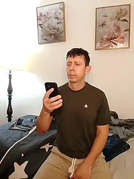 hoy toyboy online show from March 2025 05:50:02 PM