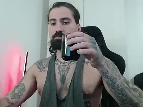 MateoHunk online show from January 2026 02:41:01 PM