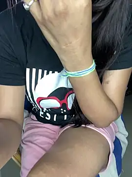 Snapshot of Hot_royalbhabhi chatting on January 2025 10:45:01 AM Hot royalbhabhi online show from January 2025 10:45:01 AM