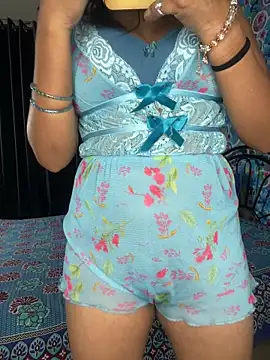 Snapshot of Hot_royalbhabhi chatting on February 2025 06:07:01 PM Hot royalbhabhi online show from February 2025 06:07:01 PM