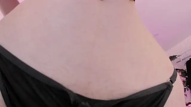 Snapshot of DarkMouseee chatting on February 2026 01:32:02 PM DarkMouseee online show from February 2026 01:32:02 PM