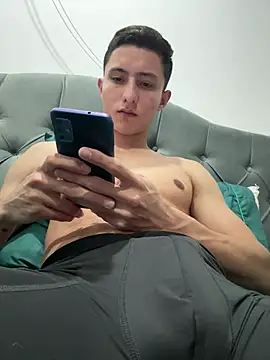 Snapshot of mariobross_2 chatting on January 2025 05:37:02 AM mariobross 2 online show from January 2025 05:37:02 AM