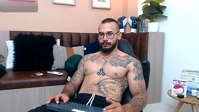 hanz col online show from March 2025 11:08:01 AM