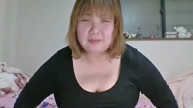 Snapshot of SAKU-RA-chan chatting on March 2025 01:49:02 PM SAKU-RA-chan online show from March 2025 01:49:02 PM