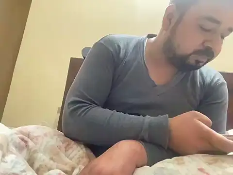 Snapshot of coolboy6566 chatting on January 2026 03:33:01 AM coolboy6566 online show from January 2026 03:33:01 AM