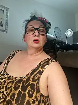 Snapshot of Genoveva73sexy chatting on October 2025 02:12:02 PM Genoveva73sexy online show from October 2025 02:12:02 PM