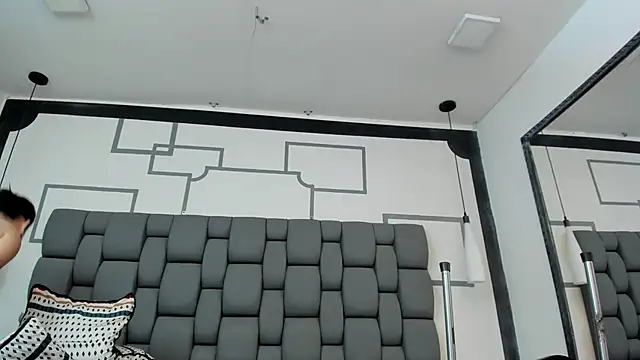 Snapshot of Jade_squirtt chatting on February 2025 05:05:02 PM Jade squirtt online show from February 2025 05:05:02 PM
