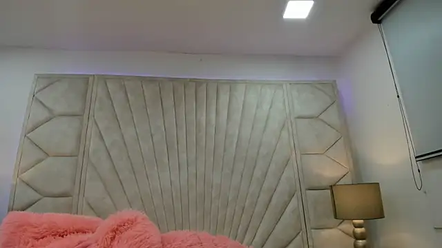 Snapshot of Jade_squirtt chatting on September 2025 05:40:02 PM Jade squirtt online show from September 2025 05:40:02 PM