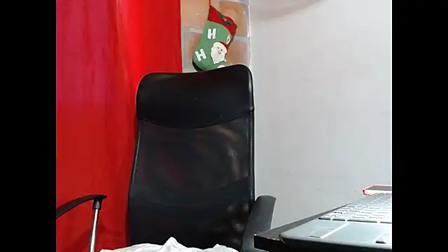 Rennatabothwell01 online show from December 2024 09:33:02 PM