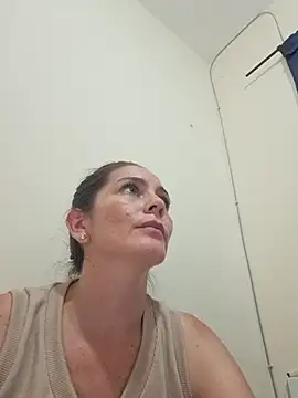 Hanny 24 online show from February 2026 08:13:02 PM