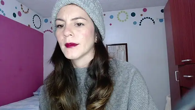Snapshot of Hanny_24 chatting on April 2026 09:10:01 AM Hanny 24 online show from April 2026 09:10:01 AM