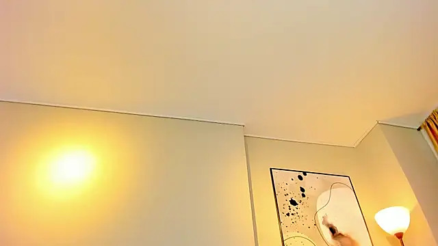 Isis Osman online show from February 2026 07:21:02 PM