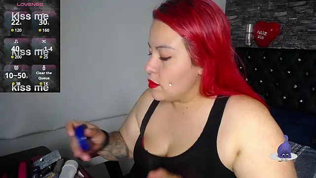 Snapshot of Bruja__Scarlata chatting on February 2025 06:37:01 PM Bruja Scarlata online show from February 2025 06:37:01 PM