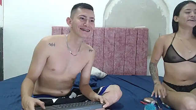 Snapshot of sex_duofanastic chatting on March 2025 01:38:02 AM sex duofanastic online show from March 2025 01:38:02 AM