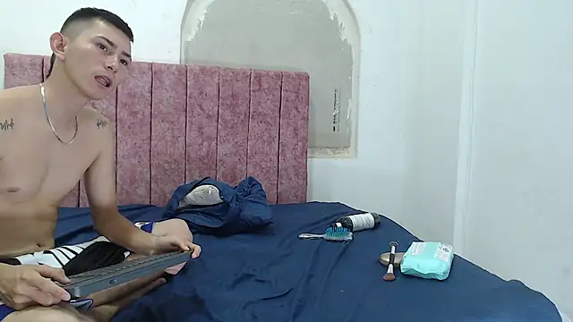 Snapshot of sex_duofanastic chatting on March 2025 04:41:01 AM sex duofanastic online show from March 2025 04:41:01 AM